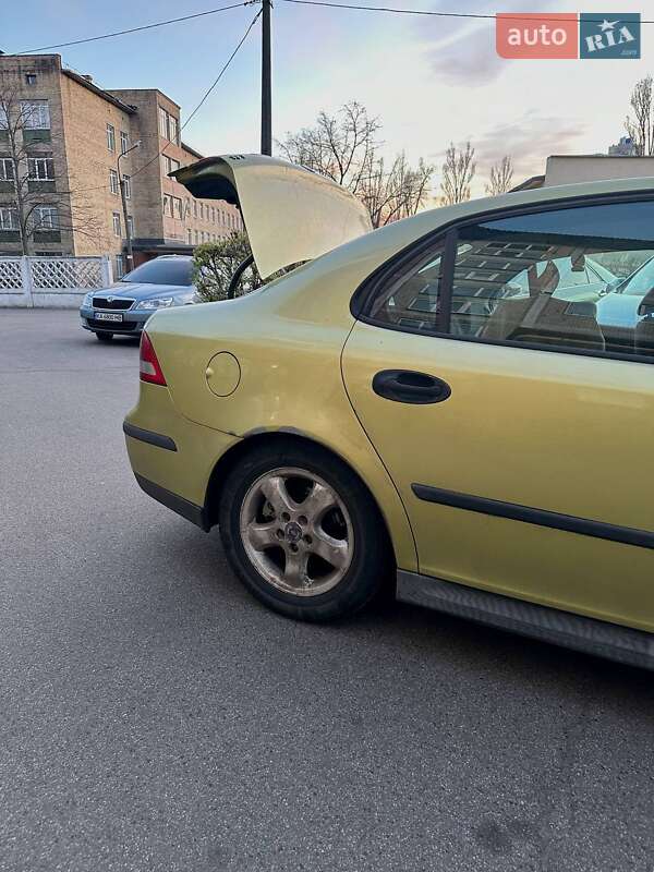 Седан Saab 9-3 2003 в Киеве
