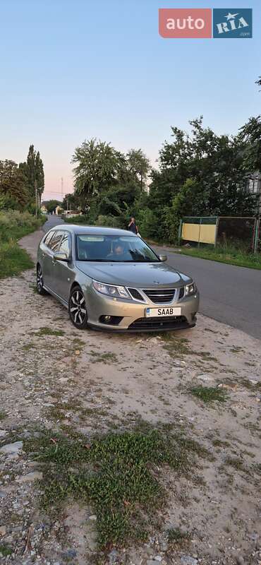 Универсал Saab 9-3 2008 в Березане