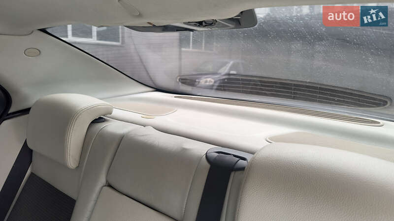 Седан Saab 9-3 2004 в Чернівцях