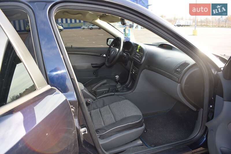 Седан Saab 9-3 2003 в Ровно фото 30 Седан Saab 9-3 2003 в Ровно