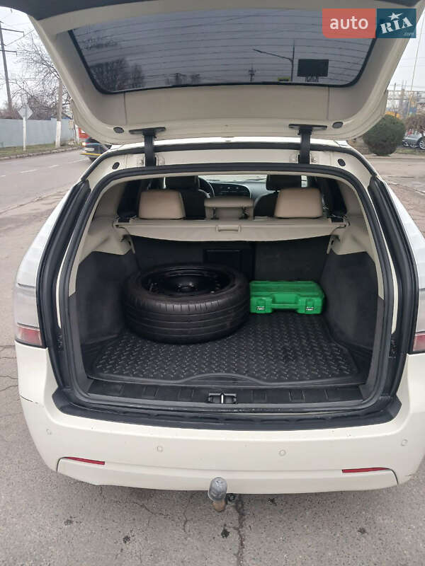 Универсал Saab 9-3 2008 в Киеве