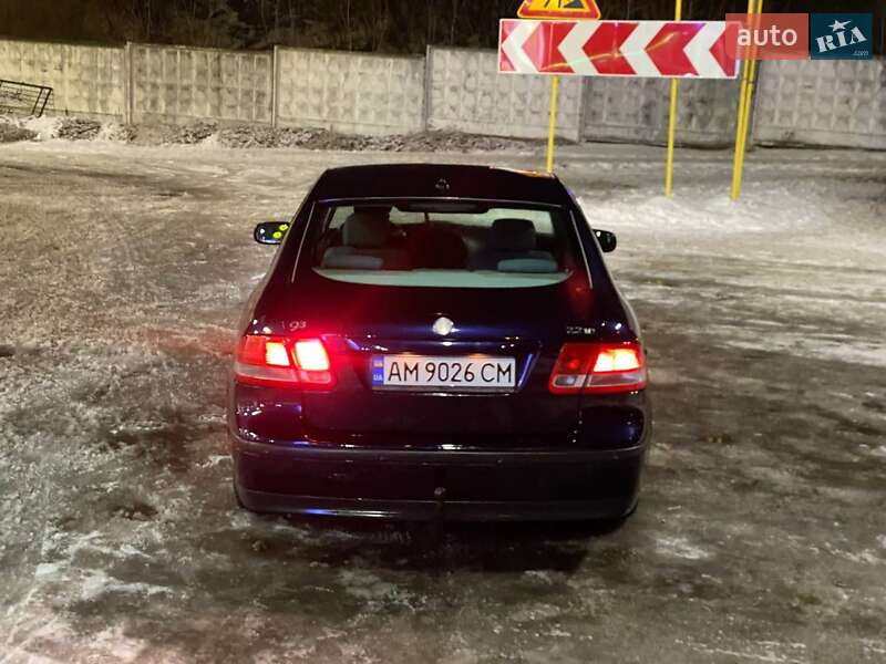 Седан Saab 9-3 2003 в Борисполі