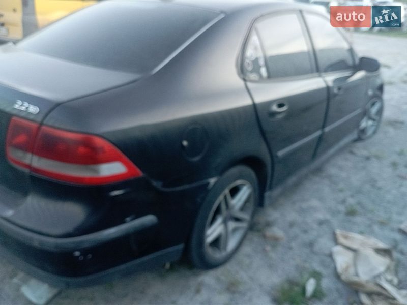 Седан Saab 9-3 2002 в Полтаві
