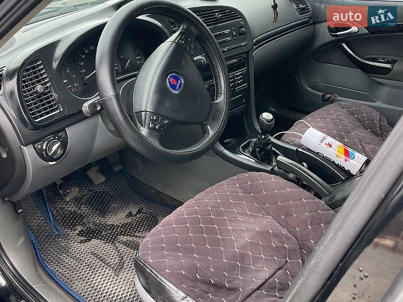 Седан Saab 9-3 2004 в Умані