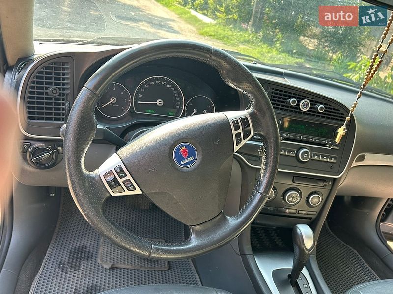 Седан Saab 9-3 2006 в Ізмаїлі