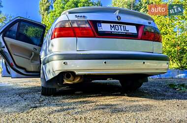 Седан Saab 9-5 2001 в 