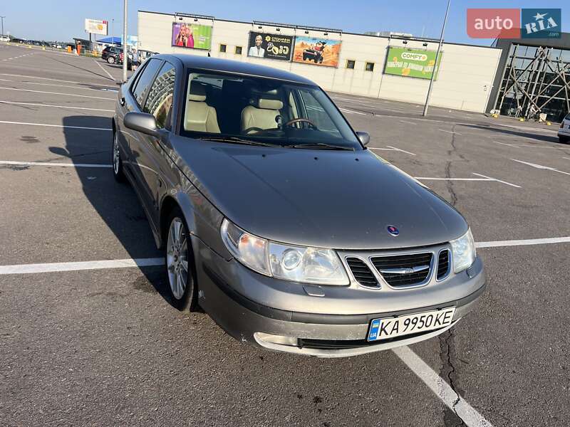 Седан Saab 9-5 2003 в Киеве