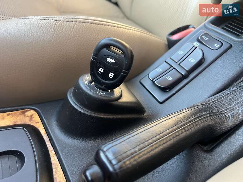 Седан Saab 9-5 2003 в Киеве