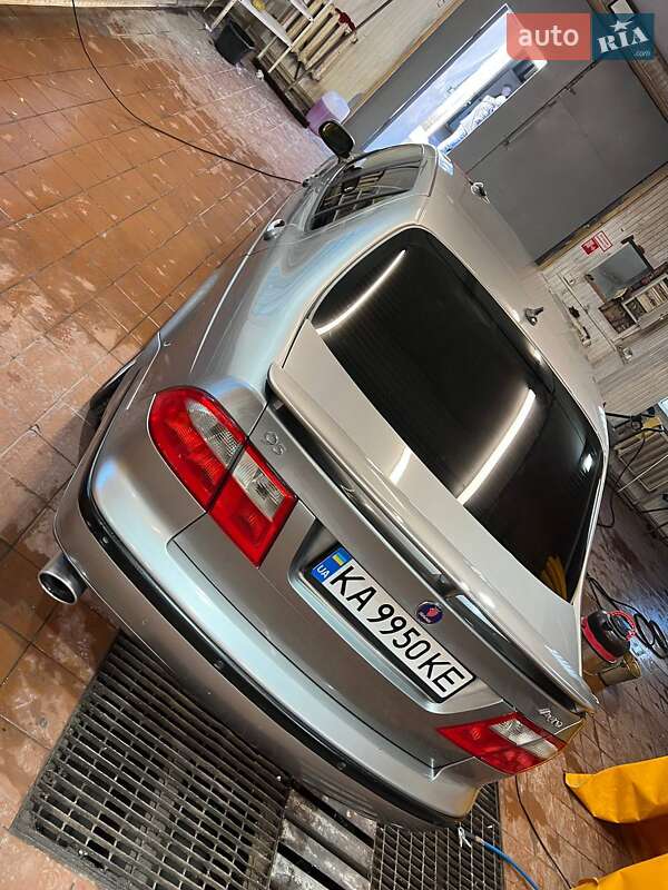 Седан Saab 9-5 2003 в Киеве
