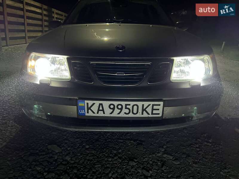 Седан Saab 9-5 2003 в Киеве