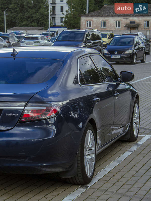 Седан Saab 9-5 2010 в Тернополе