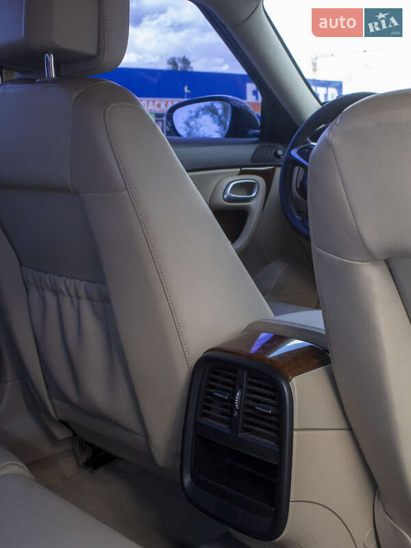 Седан Saab 9-5 2010 в Тернополе