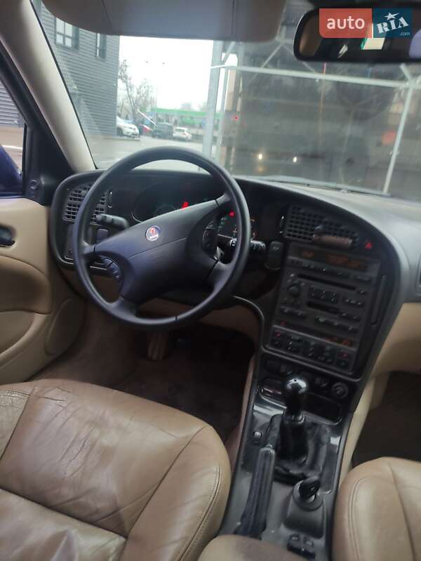 Универсал Saab 9-5 2002 в Киеве