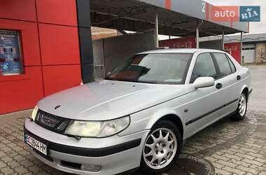 Седан Saab 9-5 1999 в Калуше