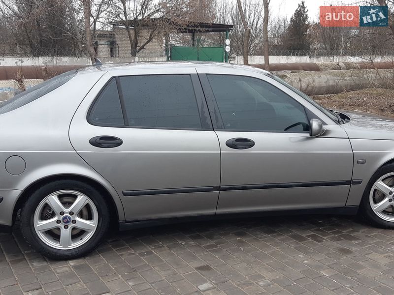 Седан Saab 9-5 2002 в Херсоні