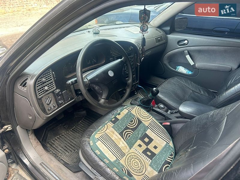 Седан Saab 9-5 1999 в Ровно