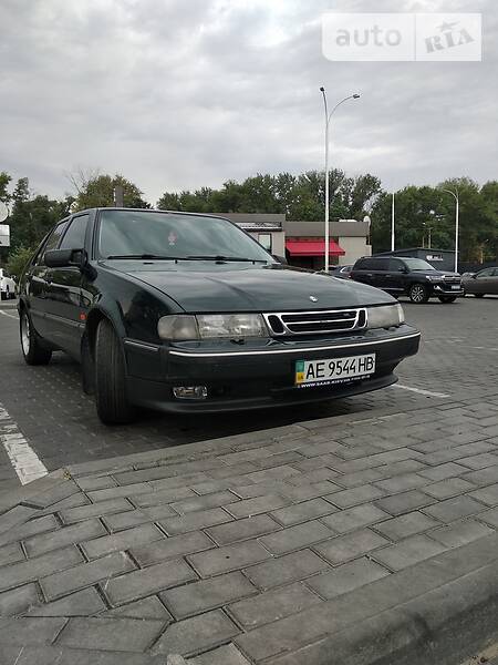 Седан Saab 9000 1994 в Дніпрі