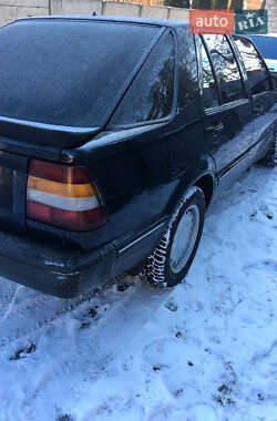 Хэтчбек Saab 9000 1987 в 