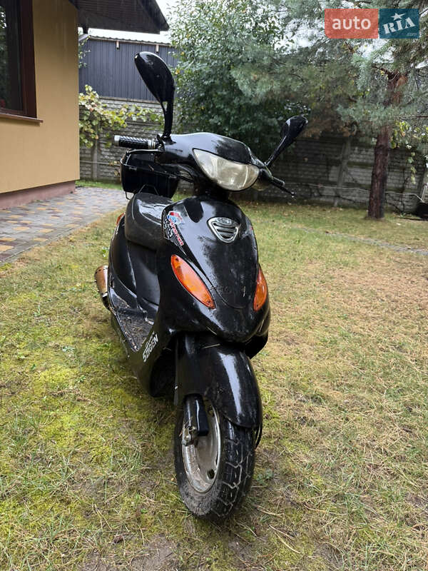 Скутер Sabur SB 2010 в Луцке фото 2 Скутер Sabur SB 2010 в Луцке