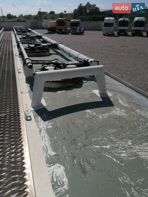 Цистерна полуприцеп SACIM SCX 2007 в Днепре