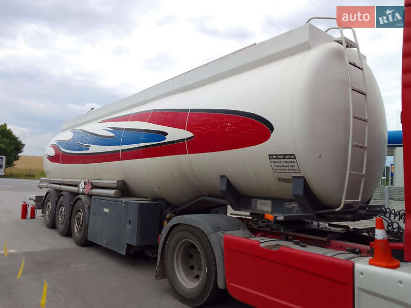 Цистерна напівпричіп SACIM SCX 2004 в Тернополі фото 8 Цистерна напівпричіп SACIM SCX 2004 в Тернополі
