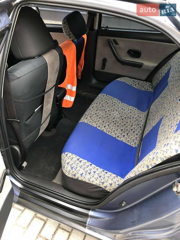 Седан Samand EL 2008 в Тернополі