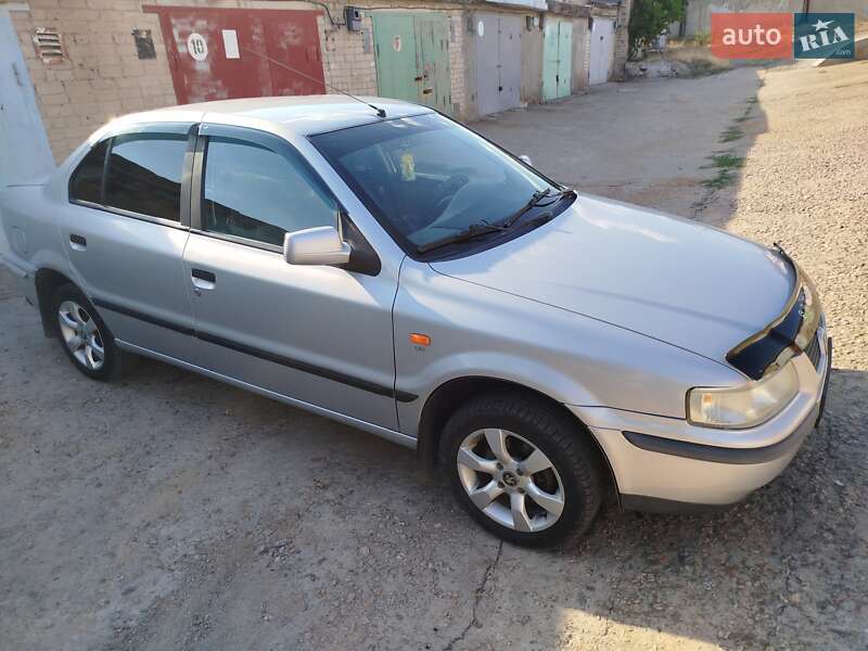 Седан Samand EL 2007 в Южноукраинске