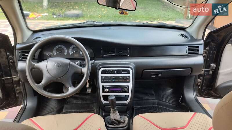 Седан Samand EL 2007 в Красилові