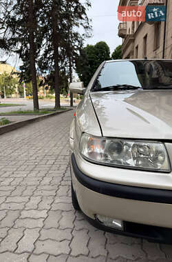 Седан Samand Ikco 2008 в 