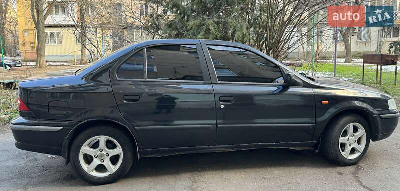 Хэтчбек Samand LX 2008 в 