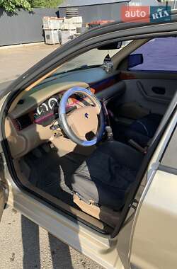 Седан Samand LX 2006 в 