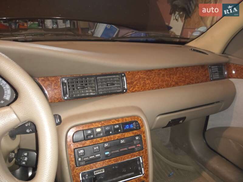 Седан Samand LX 2008 в Першотравенську