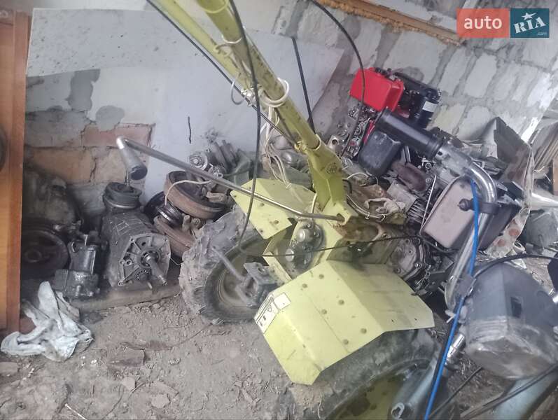 Саморобний Саморобний авто 2011 Саморобний Саморобний авто 2011