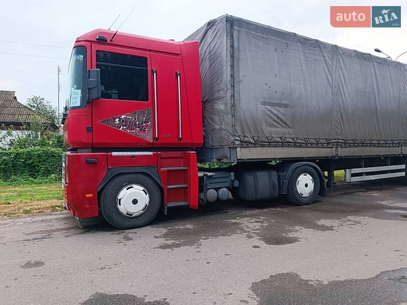 Бортовой полуприцеп Samro Alusam 2002 в Киеве
