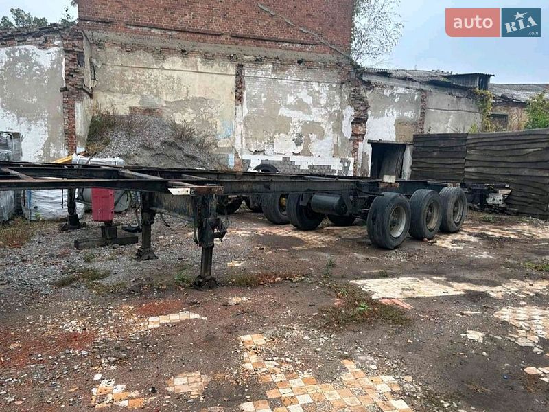 Шасси полуприцеп Samro S 1997 в Ромнах