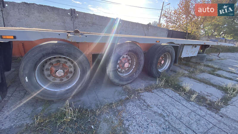 Контейнеровоз напівпричіп Samro SR 334 1996 в Одесі