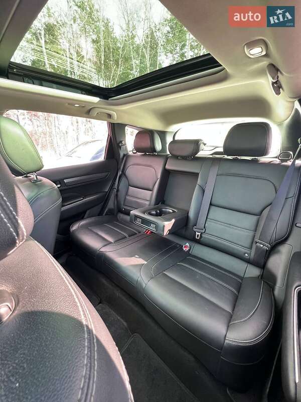 Внедорожник / Кроссовер Samsung QM6 2017 в Киеве фото 2 Внедорожник / Кроссовер Samsung QM6 2017 в Киеве