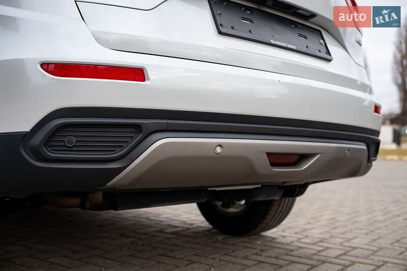 Внедорожник / Кроссовер Samsung QM6 2019 в Ровно фото 8 Внедорожник / Кроссовер Samsung QM6 2019 в Ровно