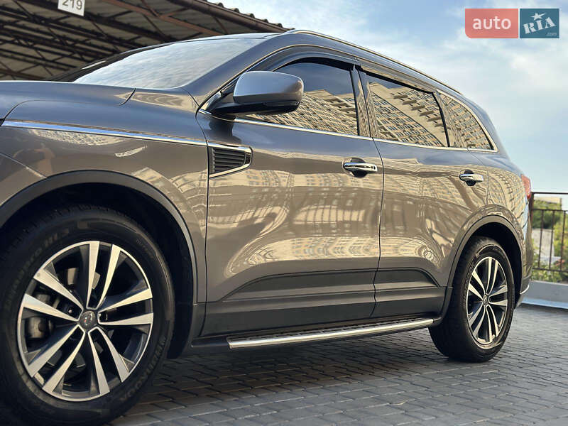 Внедорожник / Кроссовер Samsung QM6 2019 в Одессе