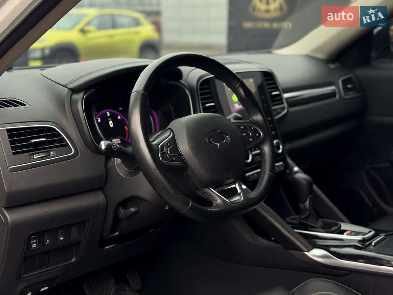 Позашляховик / Кросовер Samsung QM6 2017 в Києві