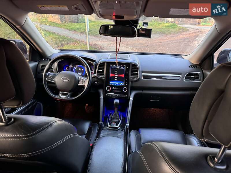 Позашляховик / Кросовер Samsung QM6 2017 в Львові