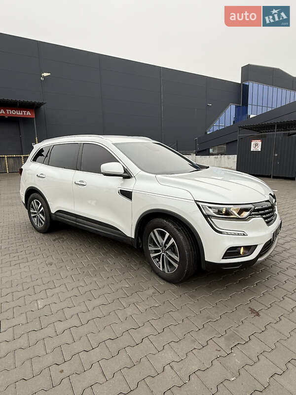 Внедорожник / Кроссовер Samsung QM6 2017 в Виннице