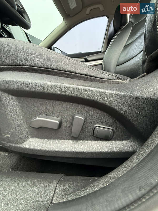 Внедорожник / Кроссовер Samsung QM6 2017 в Виннице