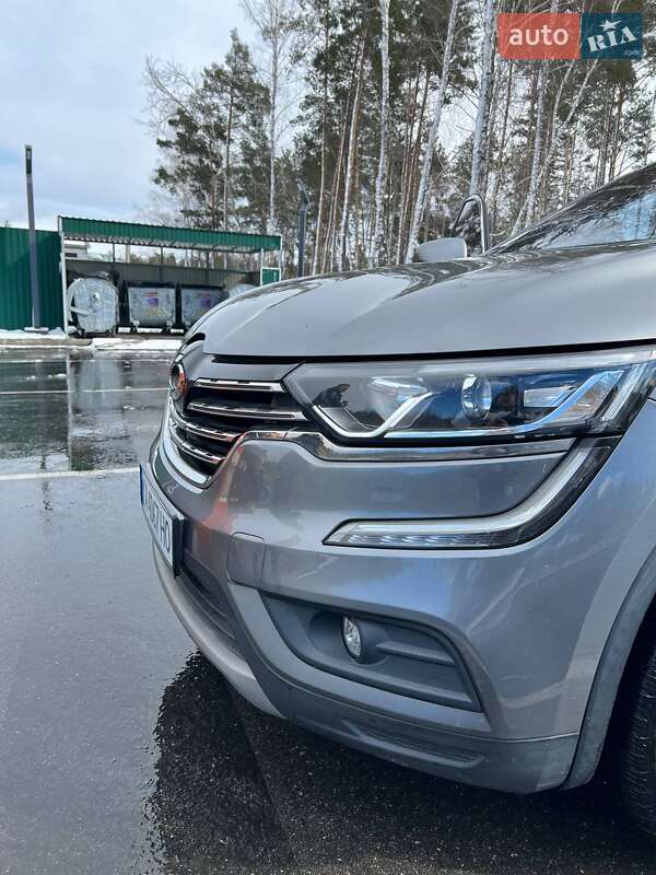 Внедорожник / Кроссовер Samsung QM6 2017 в Киеве фото 3 Внедорожник / Кроссовер Samsung QM6 2017 в Киеве