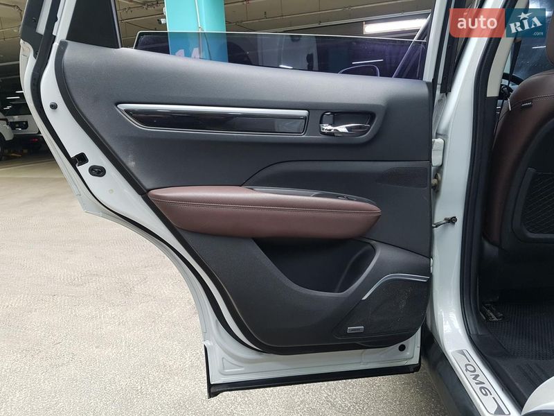 Позашляховик / Кросовер Samsung QM6 2017 в Лозовій