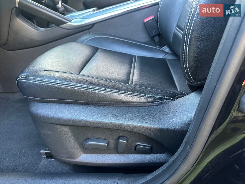 Внедорожник / Кроссовер Samsung QM6 2018 в Виннице фото 21 Внедорожник / Кроссовер Samsung QM6 2018 в Виннице