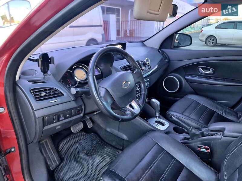 Седан Samsung SM3 2014 в Павлограде