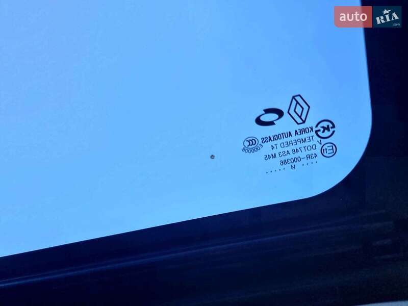 Седан Samsung SM3 2014 в Павлограде
