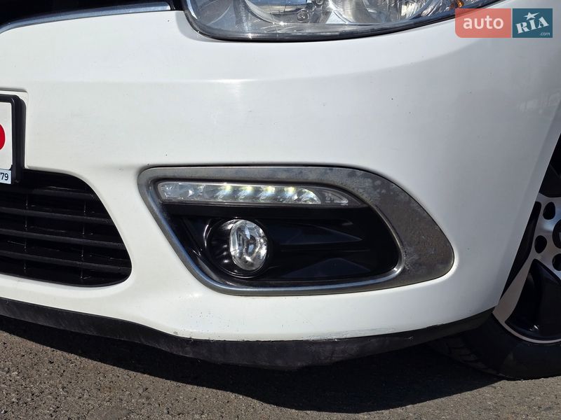 Седан Samsung SM3 2019 в Хмельницком