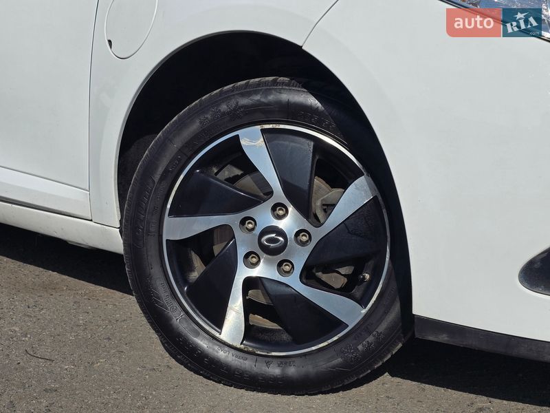 Седан Samsung SM3 2019 в Хмельницком